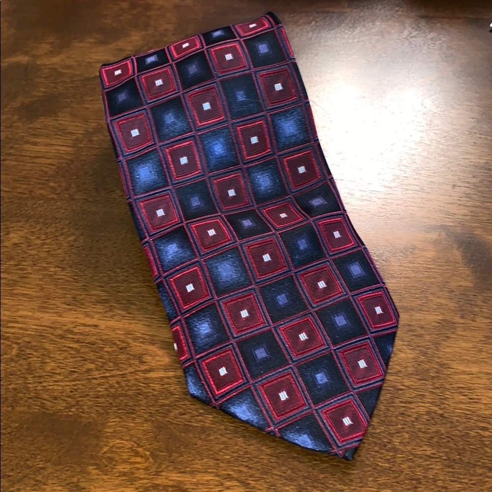 Red and blue Fabio Fazio men’s tie